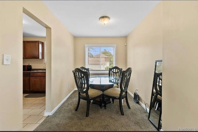 Photo - 18514 Schaefer Hwy Unidad 18514 Schaefer