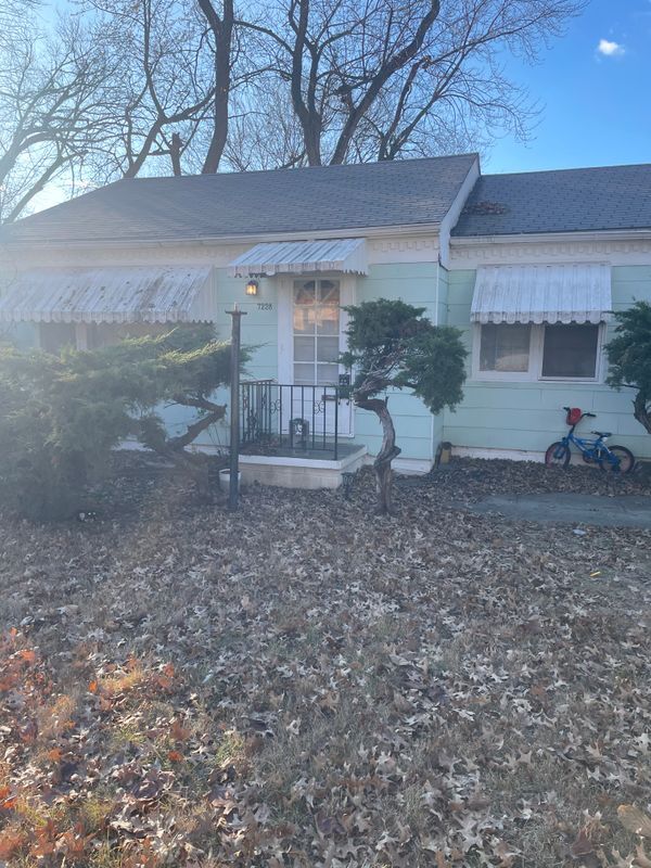 Photo - 7228 Tracy Ave