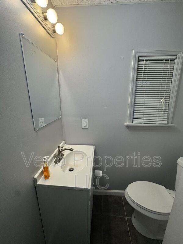 1 Cataract St