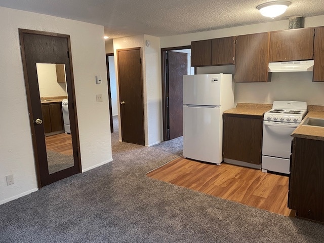 Photo - Hide-A-Way Apartments