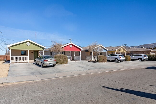 Photo - 800 Sherwood Dr Unidad A