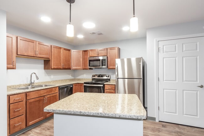 Photo - Twin Bridge Apartments