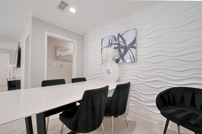 Photo - 5114 Grantwood St