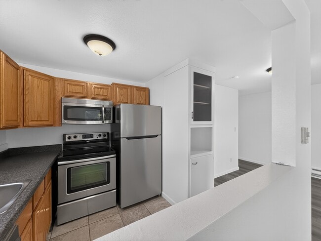 3217 Norton Ave Unit 2