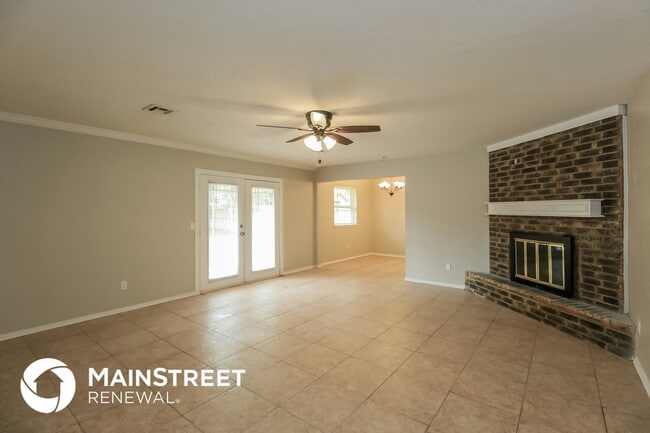 Photo - 8816 NW 82nd St