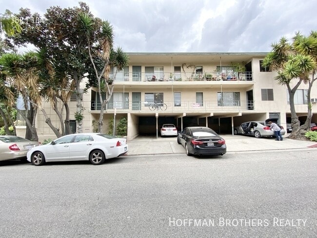 Photo - 1155 N Curson Ave Unit 7