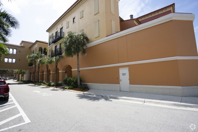 Photo - The Residences at Coconut Point