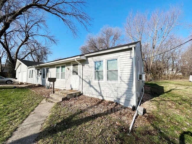 Photo - 111 S Annie St Casa