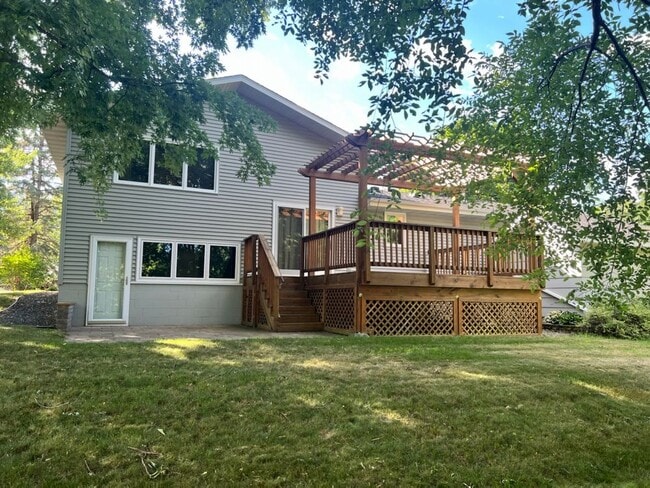 Photo - 4225 Lodgepole Dr