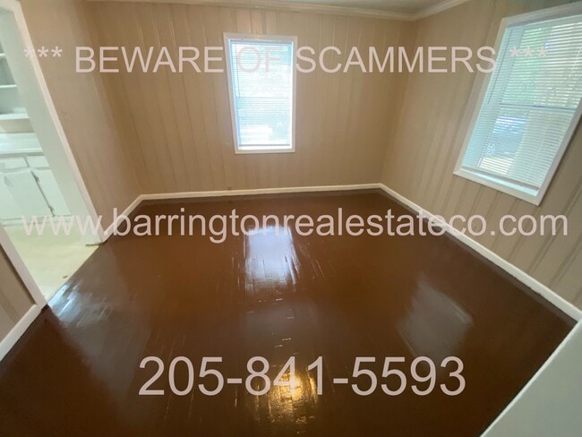 Photo - 120 Shawnee Ln NW