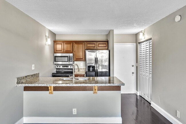 Photo - 2701 Riverside Dr