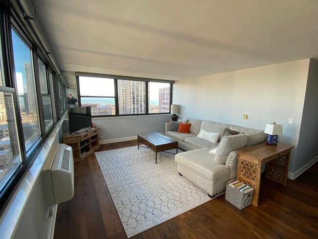 Photo - 2700 N Hampden Ct Unit 14B