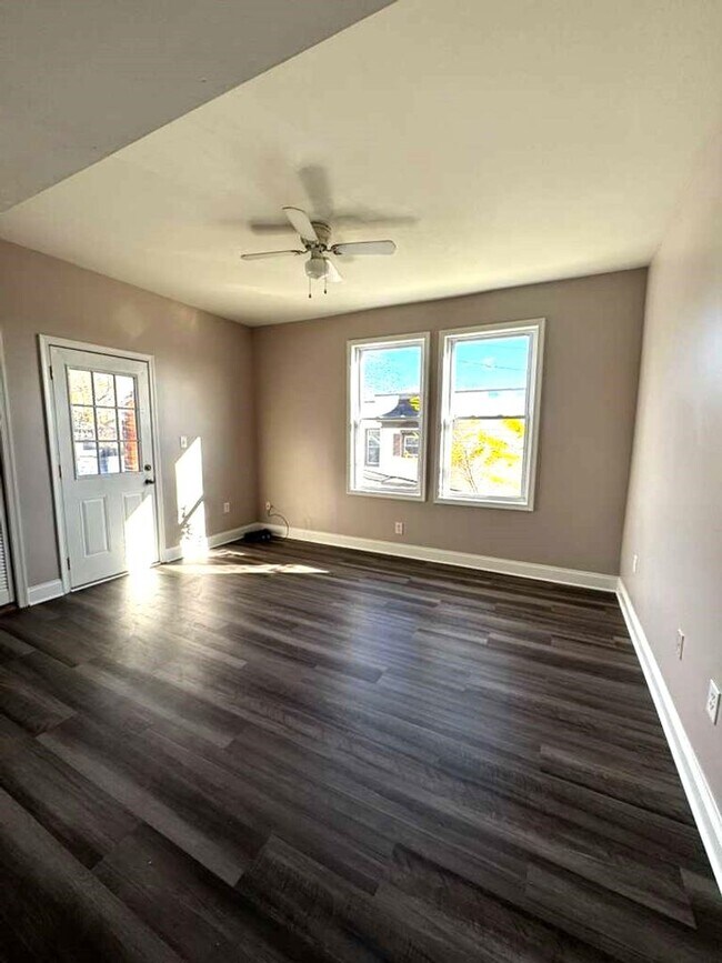 Photo - 2401 Garrison Blvd