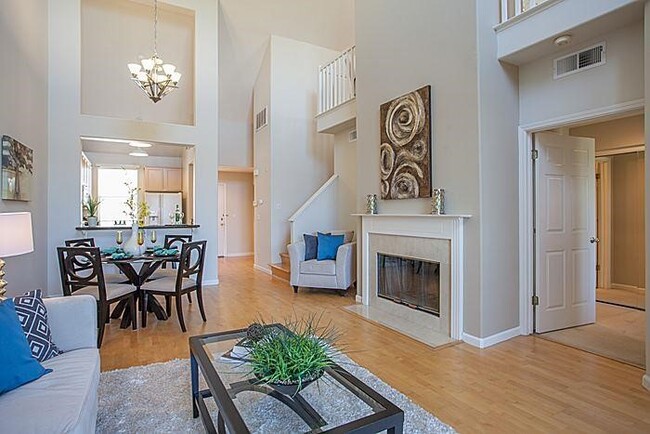 Photo - 903 Sunrose Terrace Townhome