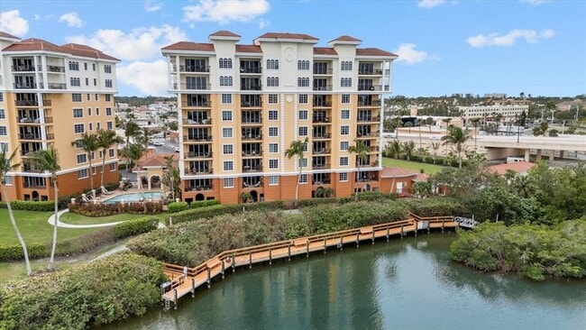 Building Photo - 147 Tampa Ave E Unit 702 Rental