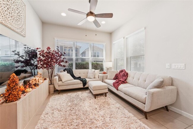 Photo - 13602 Terrett Trce Unidad 102