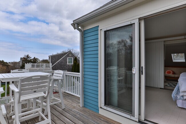 Photo - 71 Wing Blvd E