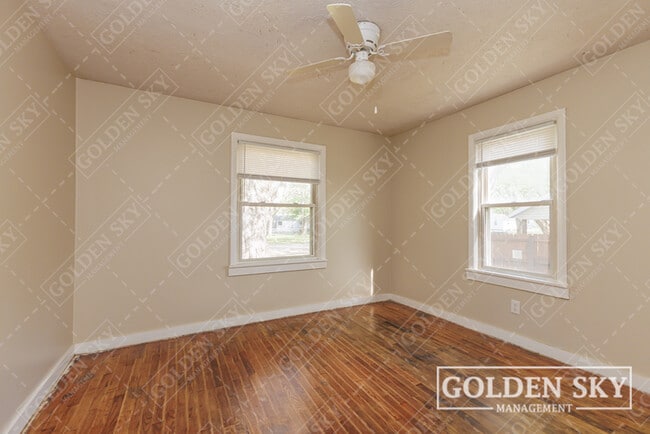 Photo - 609 N Waldemere Ave