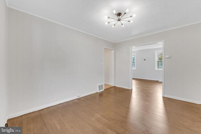 Photo - 217 Pennsylvania Rd