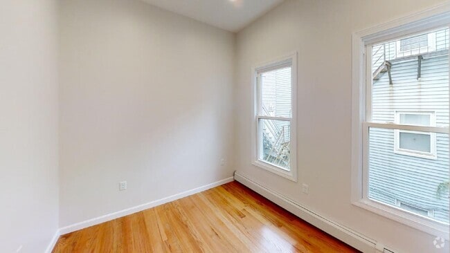 Building Photo - 140 Putnam St Rental