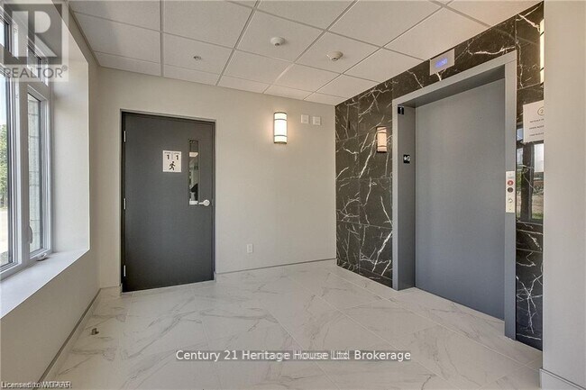 Photo - 71 Metcalf St Unit 401