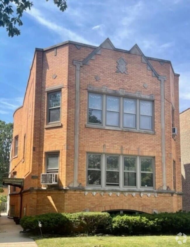 Building Photo - 4928 N Francisco Ave Unit 2 Rental