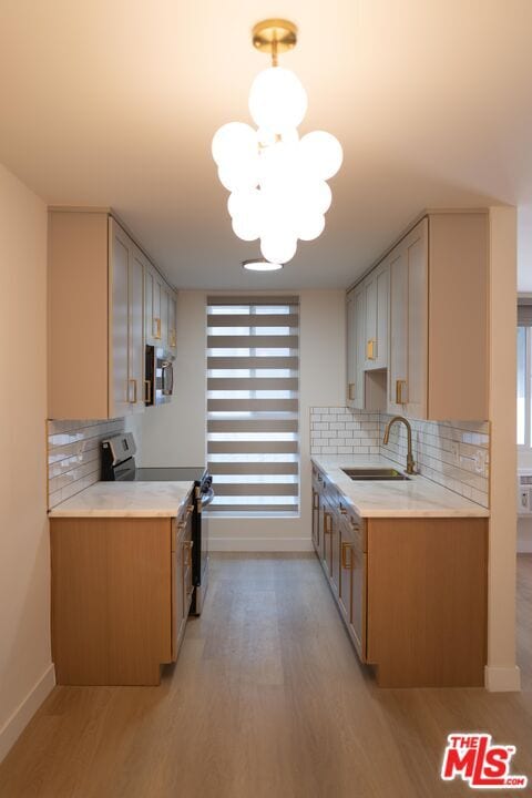 Photo - 860 S Kingsley Dr Unit 206