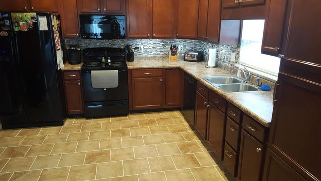 Photo - 784 Penny Ln