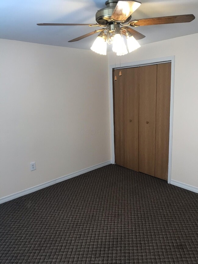 Photo - 98 Buckeye Cir