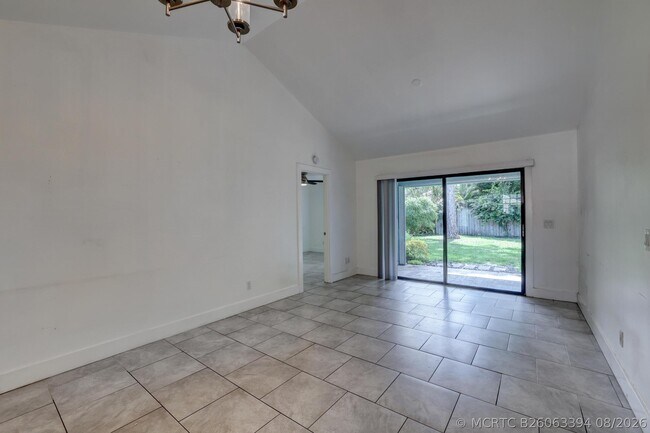 Photo - 5770 SE Wilsie Dr