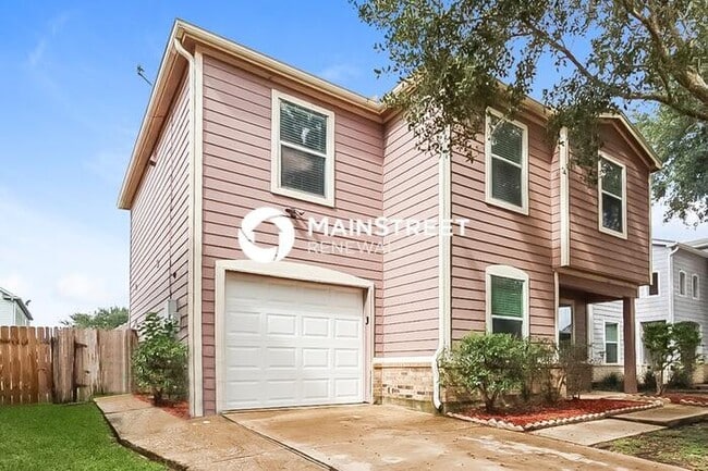 Photo - 4 Bedroom Pet-Friendly Home in Fresno, TX with Main Street Renewal