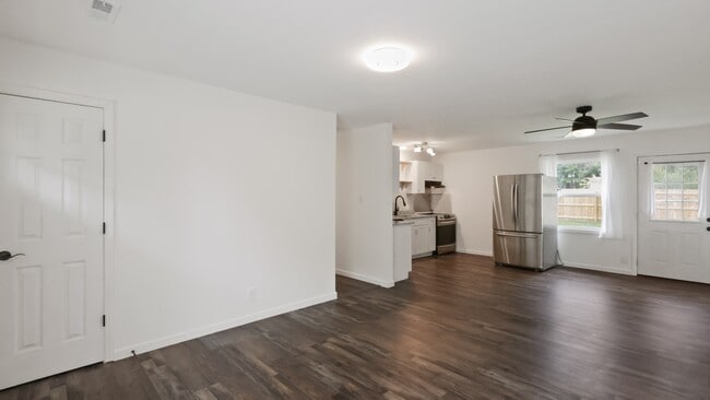 Photo - 3132 Fields Dr