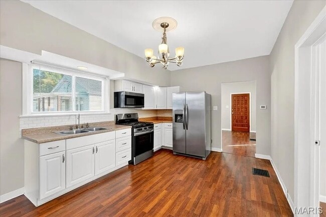 Photo - 2301 Hudson Dr