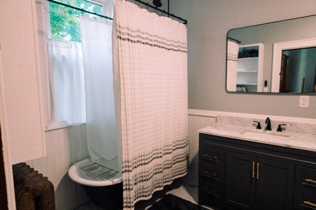 Photo - 283 Union St Unit 3