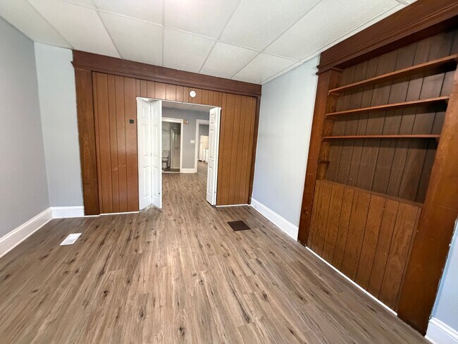 Photo - 323 Roosevelt Ave Unit Apt. 1