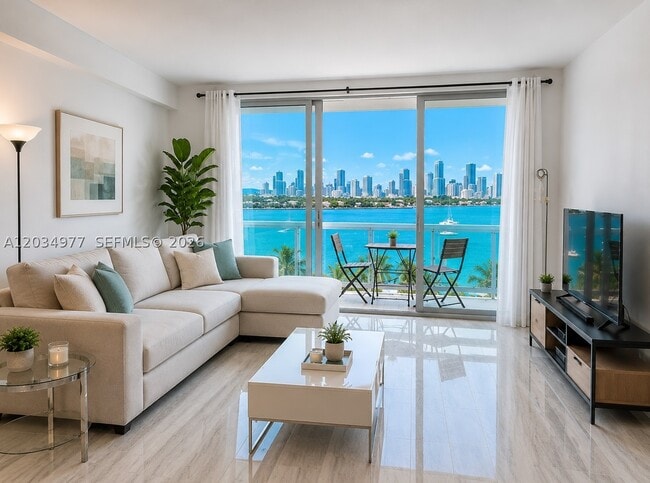 Building Photo - 1500 Bay Dr E Unit 720S