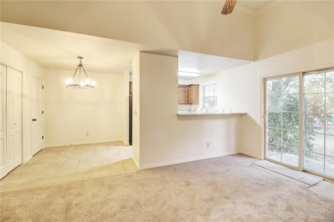 Photo - 1730 N Chestnut Ave