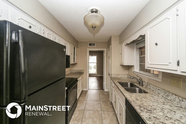 Photo - 3084 Kemper Dr