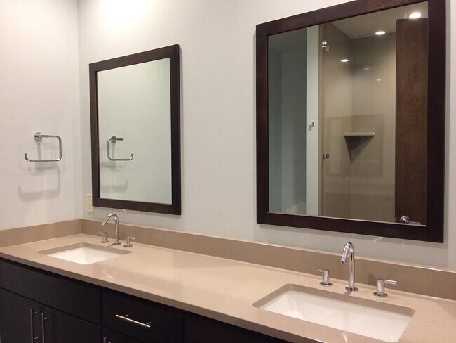 The F07 floor plan has the double sinks.