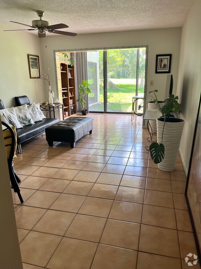 Building Photo - 4512 Longwater Chase Unit Longwater Chase Rental