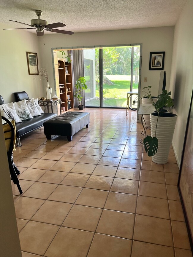 Building Photo - 4512 Longwater Chase Unit Longwater Chase Rental