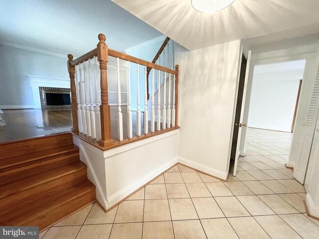 Photo - 5537 Gary Ave