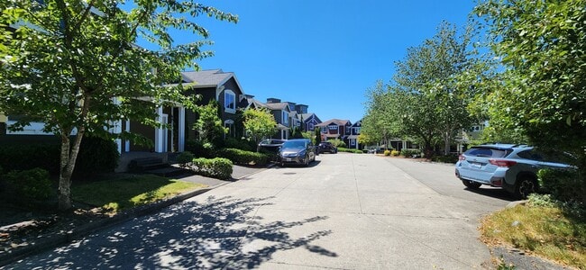 Photo - 2567 NE Kensington Ct