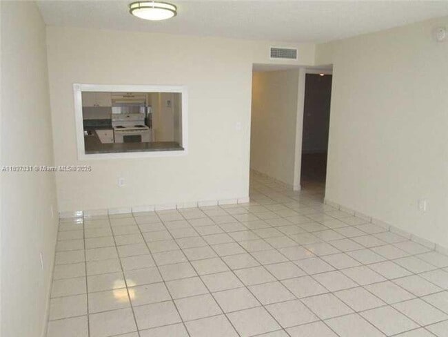 Photo - 10000 NW 80th Ct Unidad 2309