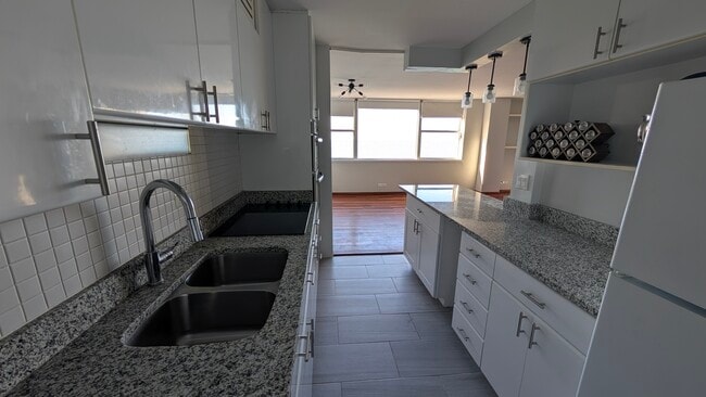 Kitchen and living/dining - 6301 N Sheridan Rd Unit 6L