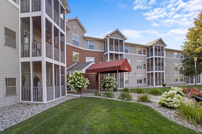 Photo - Sun Lake & Sun Lake Woods