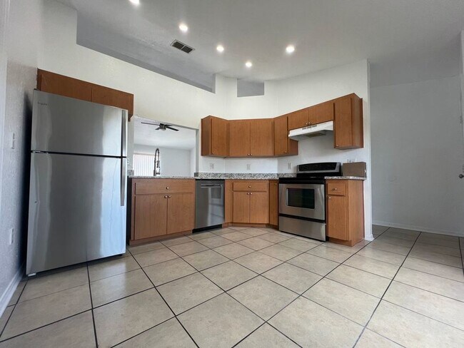 Photo - 150 Cloverdale Rd