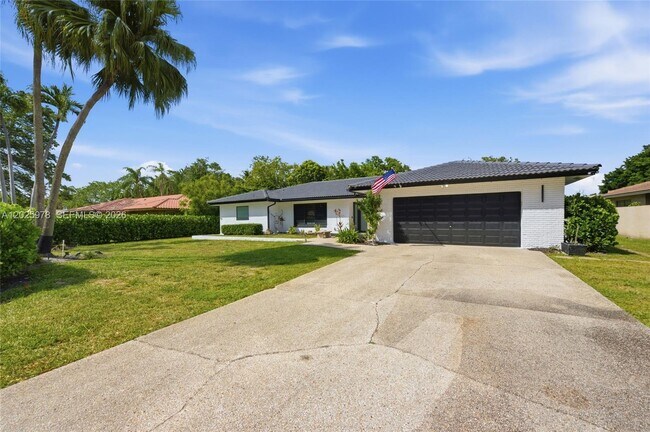 Photo - 9935 Ramblewood Dr