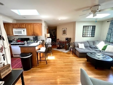 Photo - 24-26 Burnham St Unidad 3