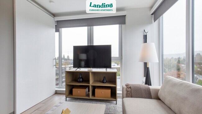 Photo - 5055 N Interstate Ave Unit 501.241154